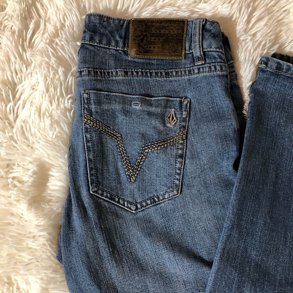 Volcom Bootcut Jeans, Size: 9 - Picture 2 of 13